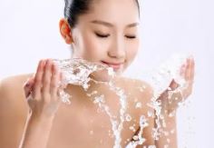 夏季如何护肤