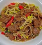 豆芽炒牛肉的做法